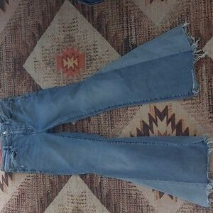 American Eagle Hi Rise Next Level Stretch  Festival Flare Sz 10 🌸